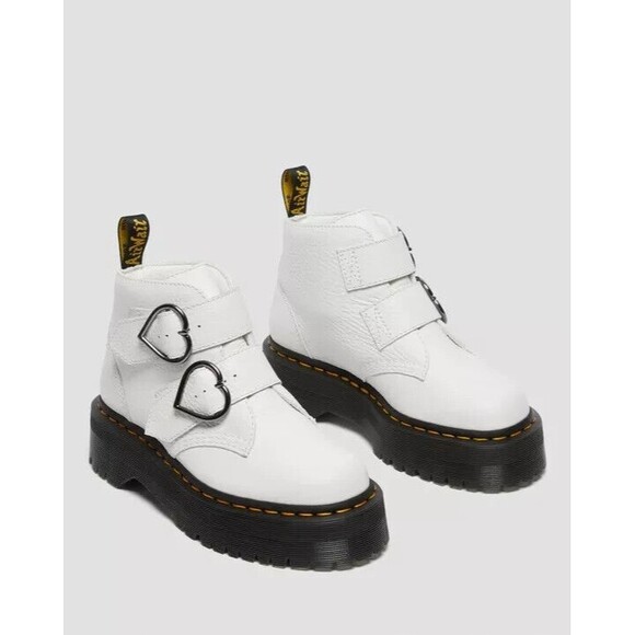 Dr. Martens Devon Heart Platform Boots White Black Leather NWOB - Picture 1 of 15